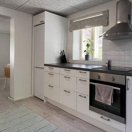 Tunnelmallinen Puutalohuoneisto. Åbo Exteriör bild